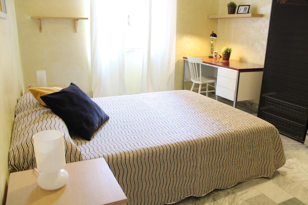 Appartamento Re Di Roma/Cozy Flat For Six Persons Екстер'єр фото
