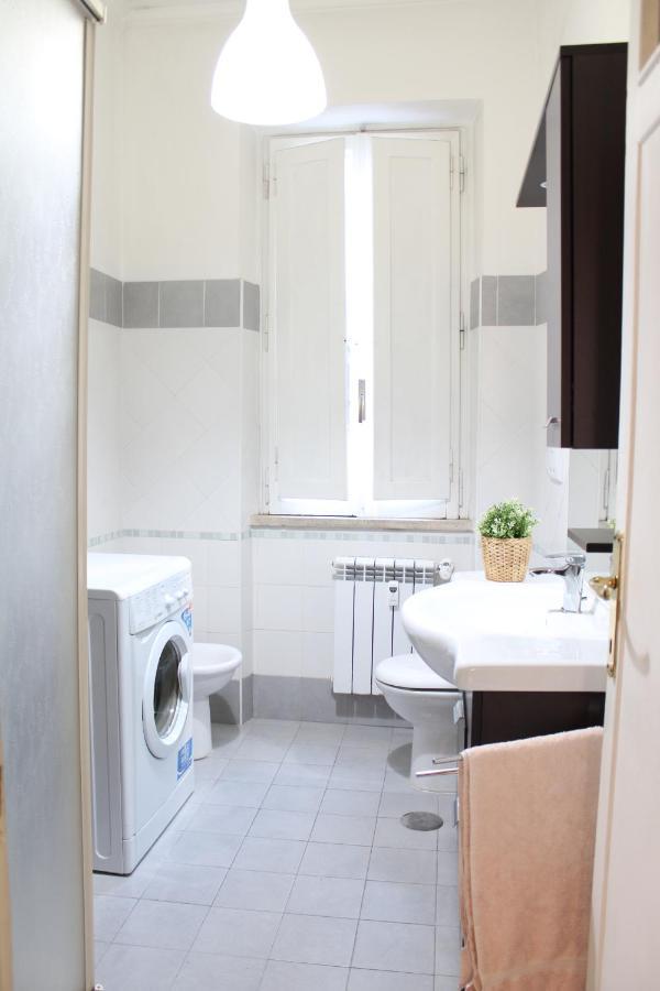 Appartamento Re Di Roma/Cozy Flat For Six Persons Екстер'єр фото